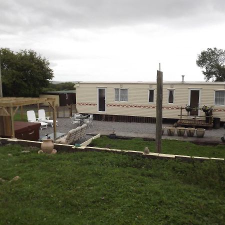 הוילה Kidwelly Marsh Water Ponds Fishery מראה חיצוני תמונה