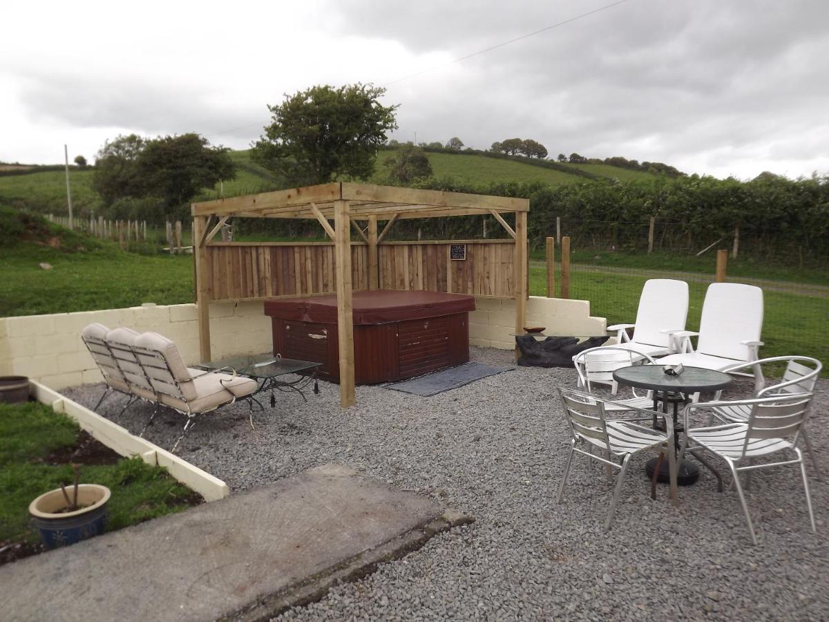 הוילה Kidwelly Marsh Water Ponds Fishery מראה חיצוני תמונה