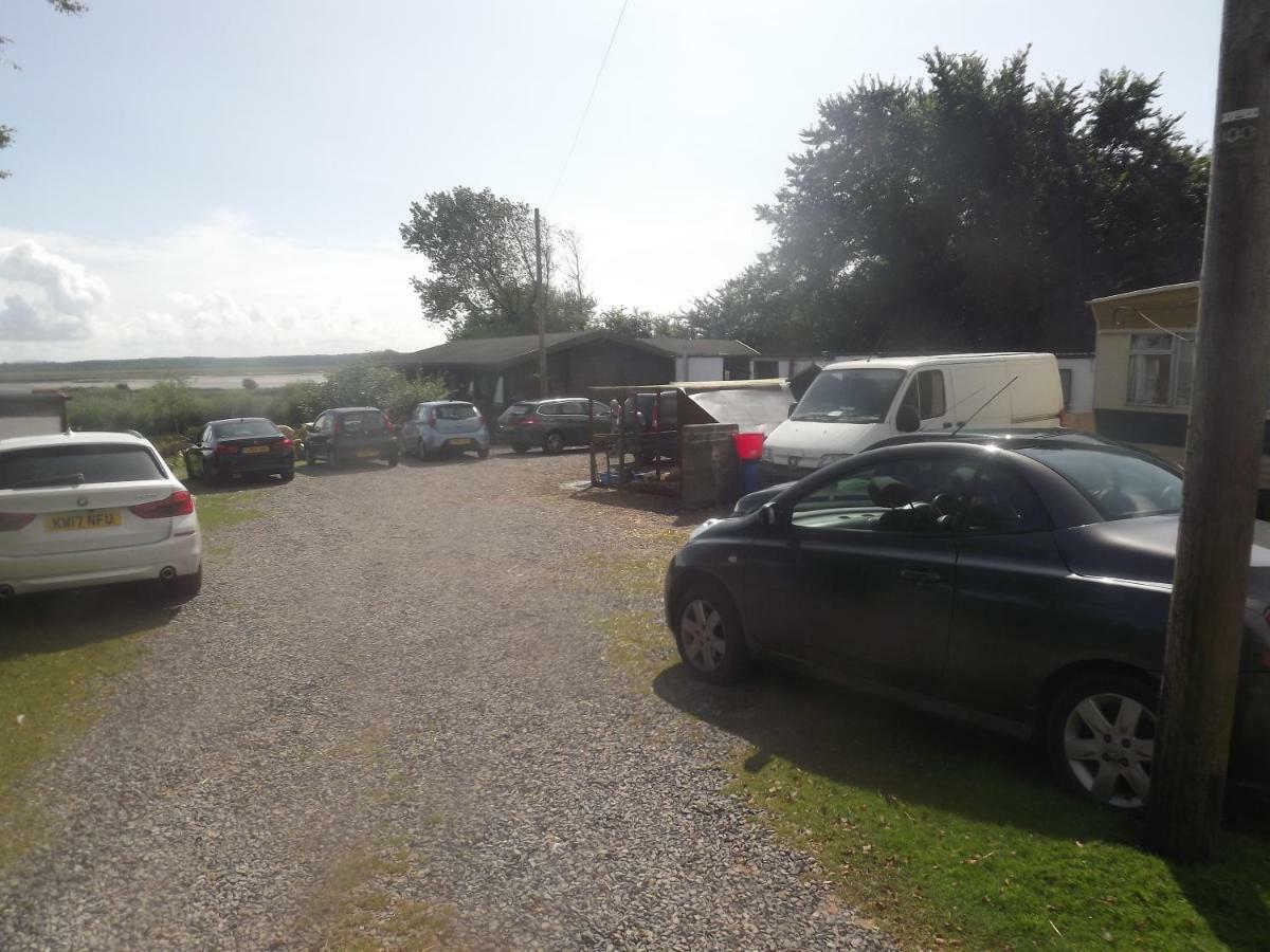הוילה Kidwelly Marsh Water Ponds Fishery מראה חיצוני תמונה